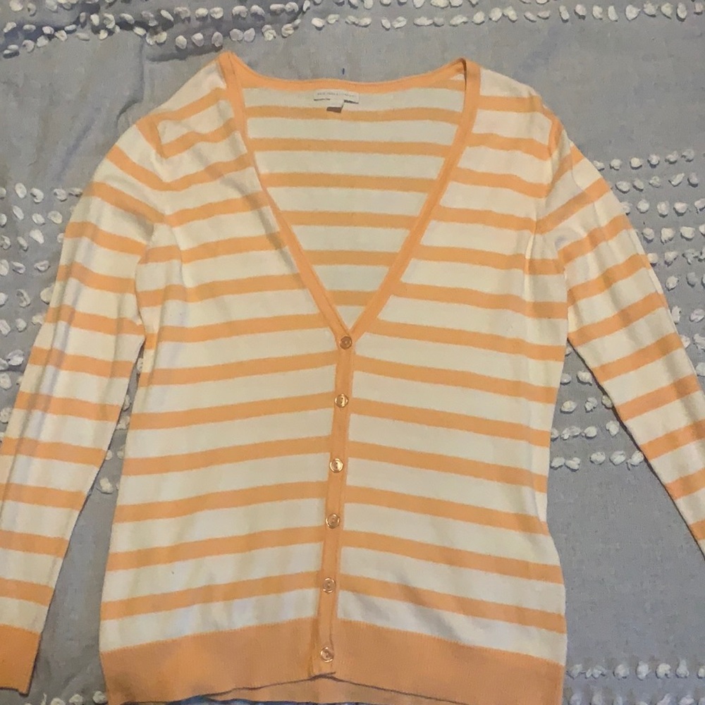 New York &Co size M cardigan 🌸10for10$🌸